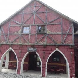 Fogadó a Fehér Hattyúhoz, Bikal - Külső kép