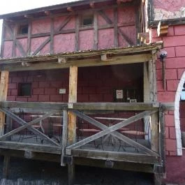 Fogadó a Fehér Hattyúhoz, Bikal - Külső kép