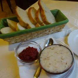 Öreg Prés Étterem Mór - Étel/ital