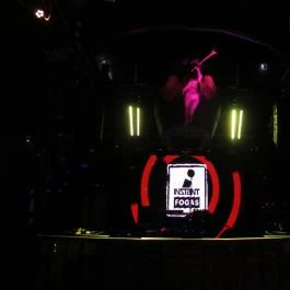 Instant- Fogas, Budapest - Egyéb