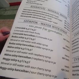 Földes Józsi Vendéglője Budapest - Étlap/itallap