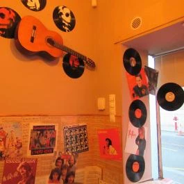 Főnix Presszó Budapest - Egyéb