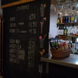 Fonódó Poharazó Budapest - Étlap/itallap