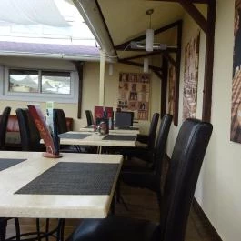 Fontana Cafe Budapest - Belső