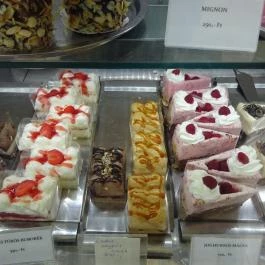 Fontana Cafe Budapest - Étel/ital