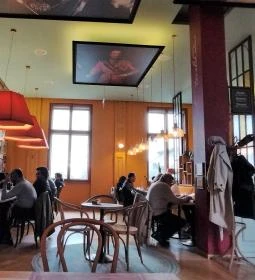 Főőrség Étterem & Kávéház