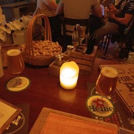 For Sale Pub 2, Budapest - Belső