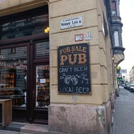 For Sale Pub 2, Budapest - Külső kép