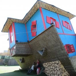 Fordított ház Hajdúszoboszló - Egyéb