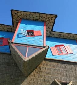 113. legjobb látnivaló: Fordított ház