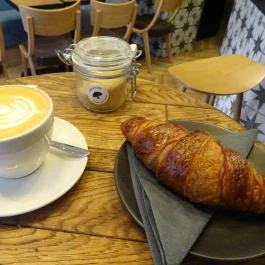 Forest Cafe, Budapest - Étel/ital