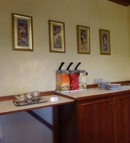 Forest Hills Hotel Étterme