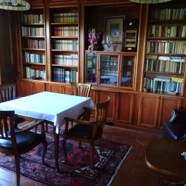 Forest Hills Hotel Étterme Zirc - Belső