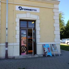 Fornetti Solymár - Külső kép