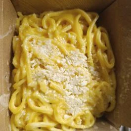 Forni di Napoli, Budapest - Étel/ital
