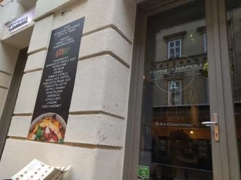 Forni di Napoli Bazilika Budapest