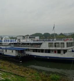 Fortuna Szálloda & Étteremhajó