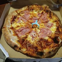 Fortuna Pizzéria Sopron - Étel/ital