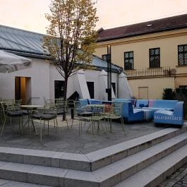 Foton kávézó, Veszprém - Külső kép