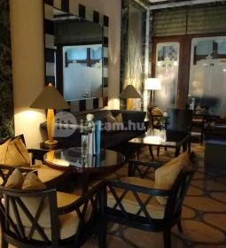 Kollázs Brasserie & Bar