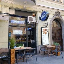 FourGuys Budapest - Külső kép