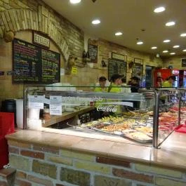 Főzelékfaló Ételbár - Árkád Budapest - Belső