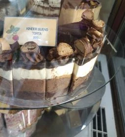 Fragola Angyalföld Cukrászda & Fagylaltozó