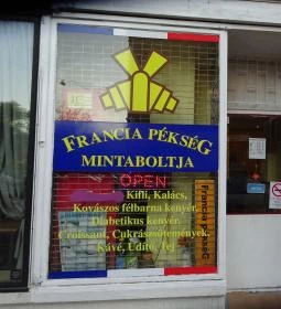 Francia Pékség Mintaboltja