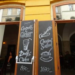 BB'z Bar & Grill Budapest - Külső kép