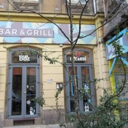 BB'z Bar & Grill Budapest - Külső kép