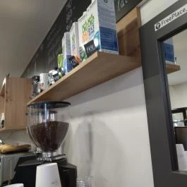 Free Place Cafe Budapest - Belső