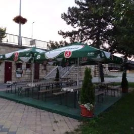 Fregatt Szolnok - Külső kép