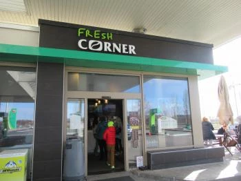 Fresh Corner - Rekettyés pihenő Kál Fresh Corner - Rekettyés pihenő Kál