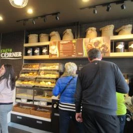 Fresh Corner - Rekettyés pihenő Kál - Belső