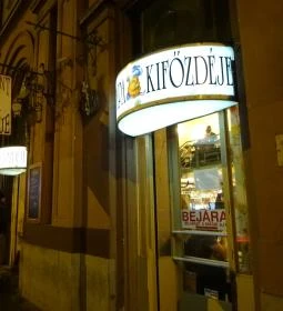 Frici Papa Kifőzdéje