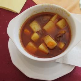 Fried Kastély Szálloda étterme Simontornya - Egyéb