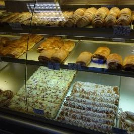 Friss Pékség - Bajcsy-Zsilinszky út Budapest - Étel/ital