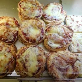 Friss Pékség - Bajcsy-Zsilinszky út Budapest - Étel/ital