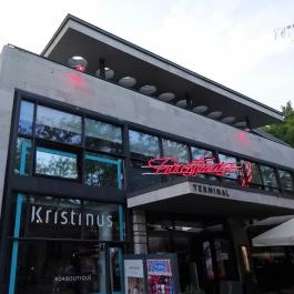 Fröccsterasz, Budapest - Külső kép