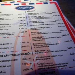Fröccsterasz, Budapest - Étlap/itallap