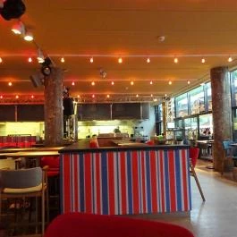 Fröccsterasz, Budapest - Belső