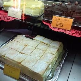 Frőhlich Kóser Cukrászda Budapest - Étel/ital