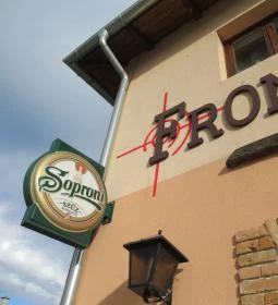 Frontline Caffe & Bar