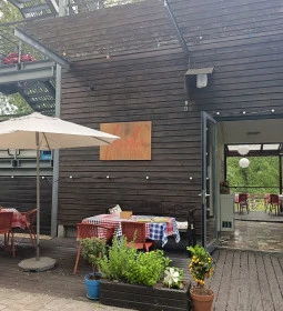 Fruska Picnic & Bistro