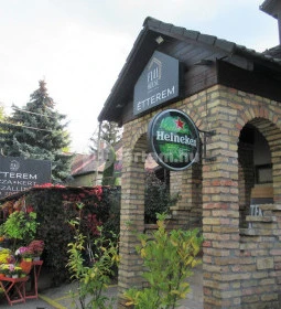 Full House Étterem-Pizzéria