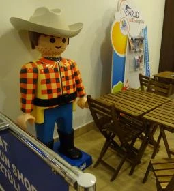 FUN Cafe - Aprópolisz