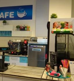 FUN Cafe - Aprópolisz