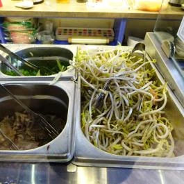 Funky Pho Budapest - Étel/ital