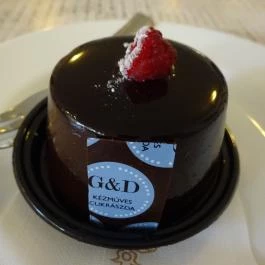 G&D Kézműves Cukrászda & Pékség Gyöngyös - Étel/ital