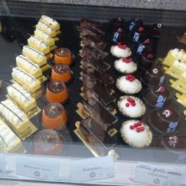 G&D Kézműves Cukrászda & Pékség Gyöngyös - Étel/ital